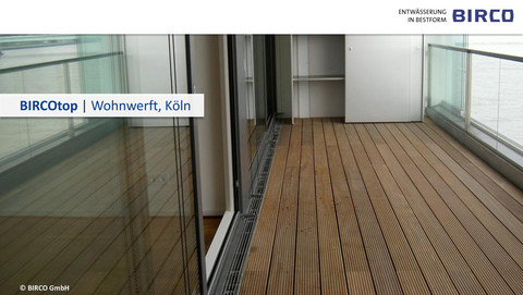 BIRCOtop-Terrassenentwaesserung-Barrierefreier-Uebergang-Wohnwerft-Koeln